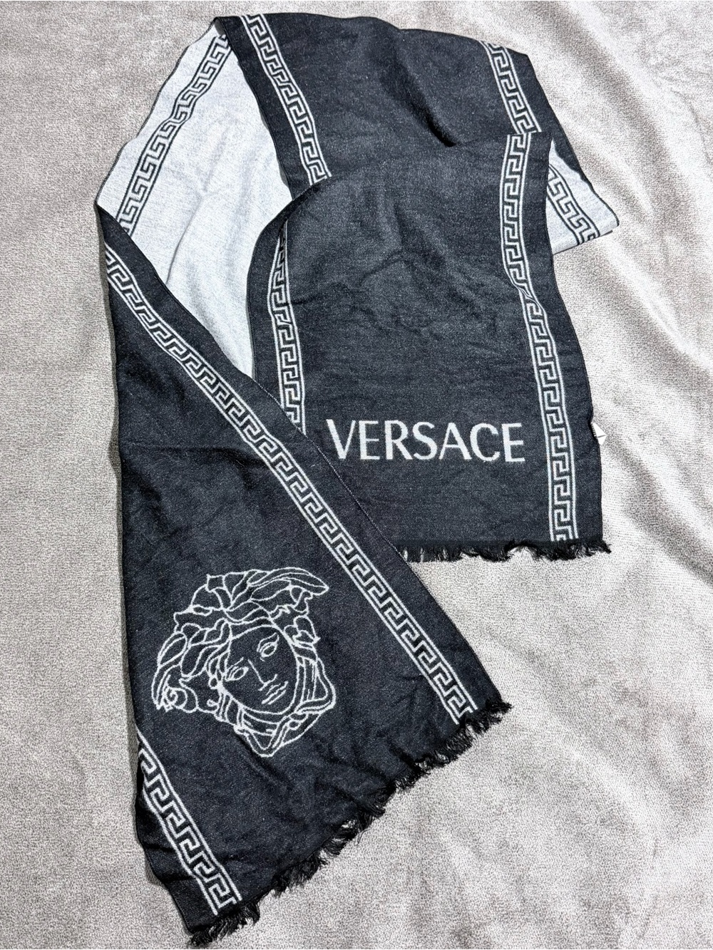 Versace Reversible 100% Modal Medusa Greca Greek Key Scarf Black Gray 70